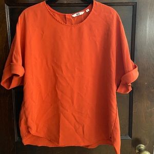 Uniqlo blouse
